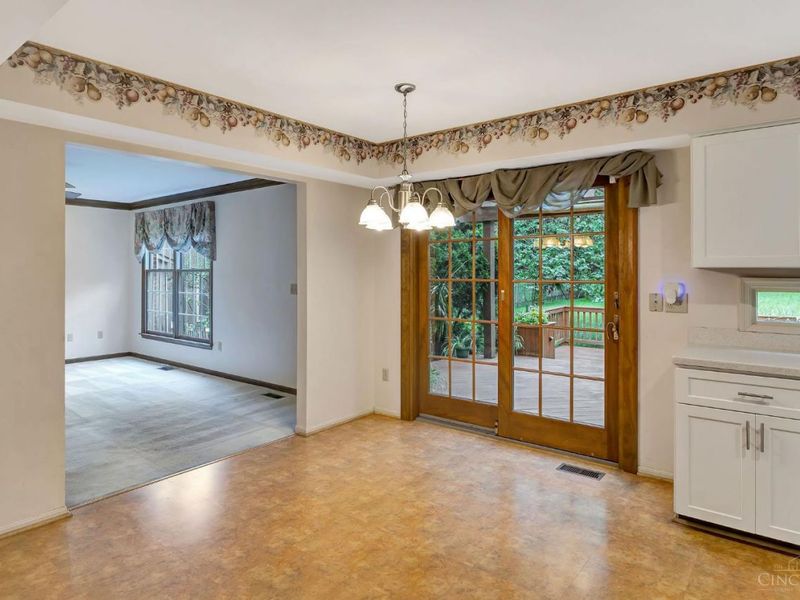7307 Mallard Drive, West Chester, OH 45069 Photo 8