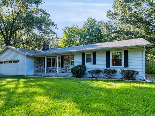 14361 Maple Drive, New Buffalo, MI 49117