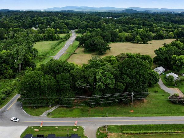 507 Burnt Hickory Road SE, Cartersville, GA 30120