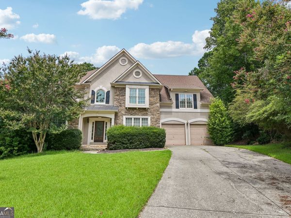 905 Yosemite Drive, Suwanee, GA 30024
