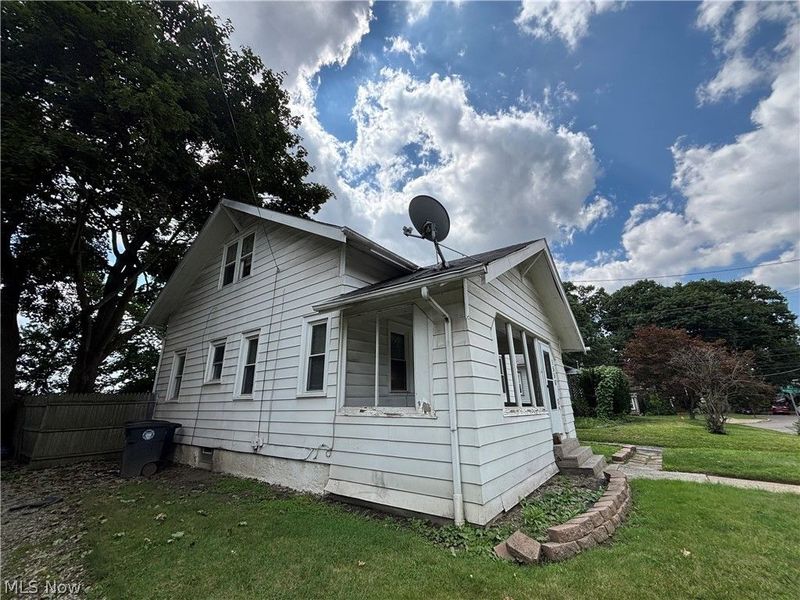 1558 Hillside Terrace, Akron, OH 44305 Photo 27