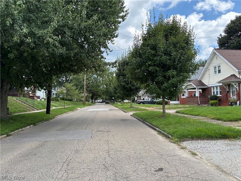 1558 Hillside Terrace, Akron, OH 44305 Photo 3