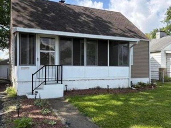 1341 E 15th Avenue , Columbus, OH 43211
