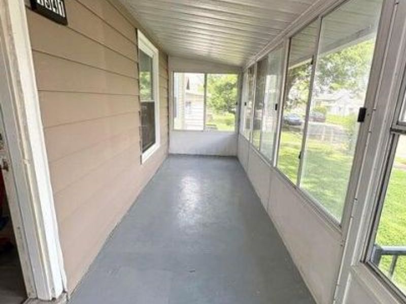 1341 E 15th Avenue, Columbus, OH 43211 Photo 4