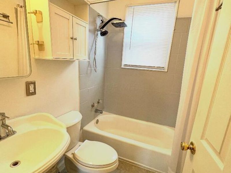 1341 E 15th Avenue, Columbus, OH 43211 Photo 7