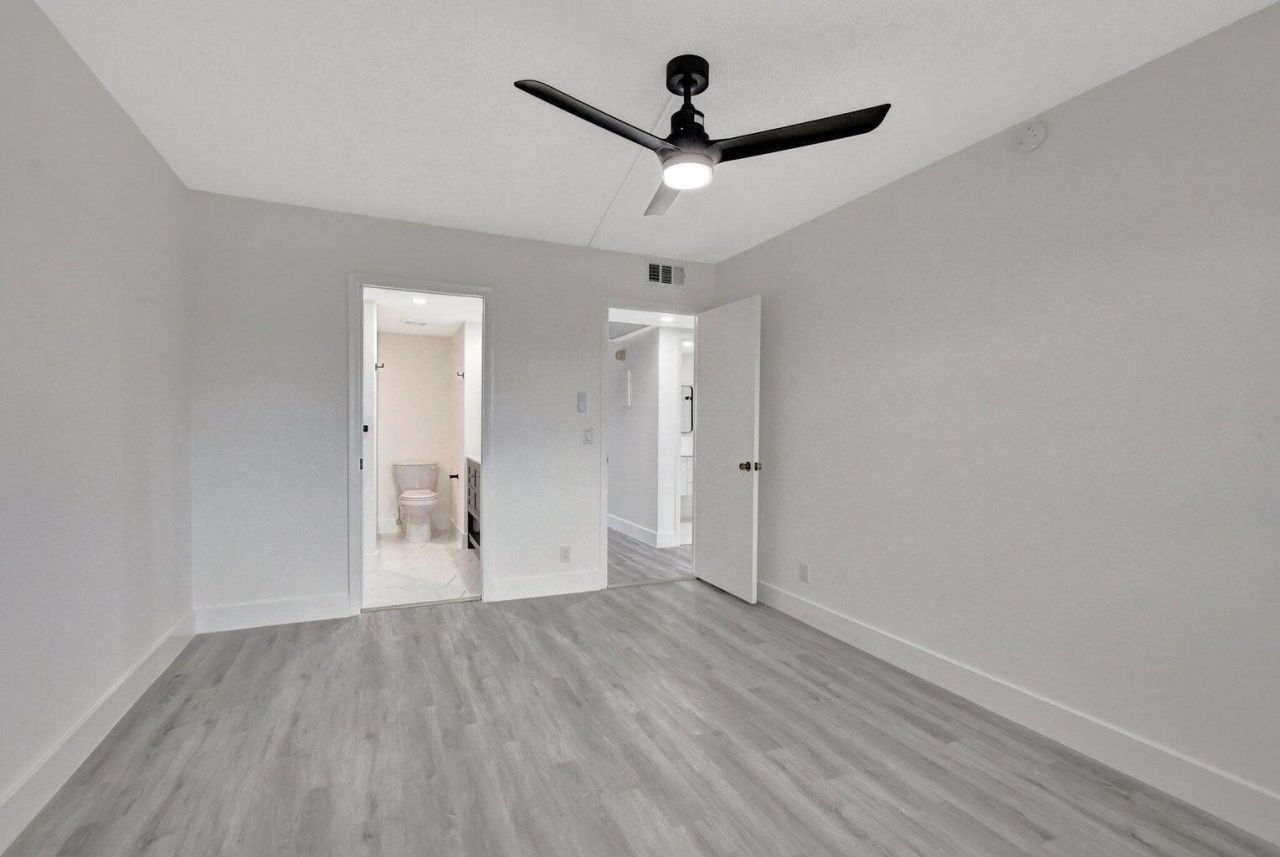 2053 Wolverton C, Boca Raton, FL 33434 Photo