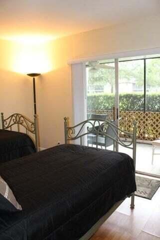 6436 Chasewood Drive, Unit B, Jupiter, FL 33458 Photo