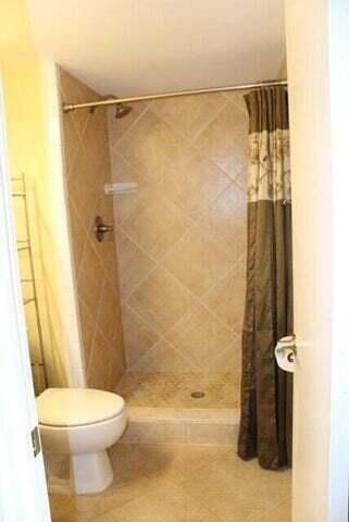 6436 Chasewood Drive, Unit B, Jupiter, FL 33458 Photo