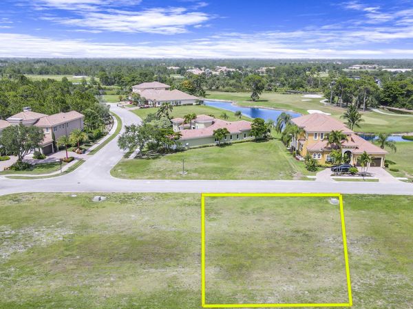 120 SE Via Verona, Port St. Lucie, FL 34984