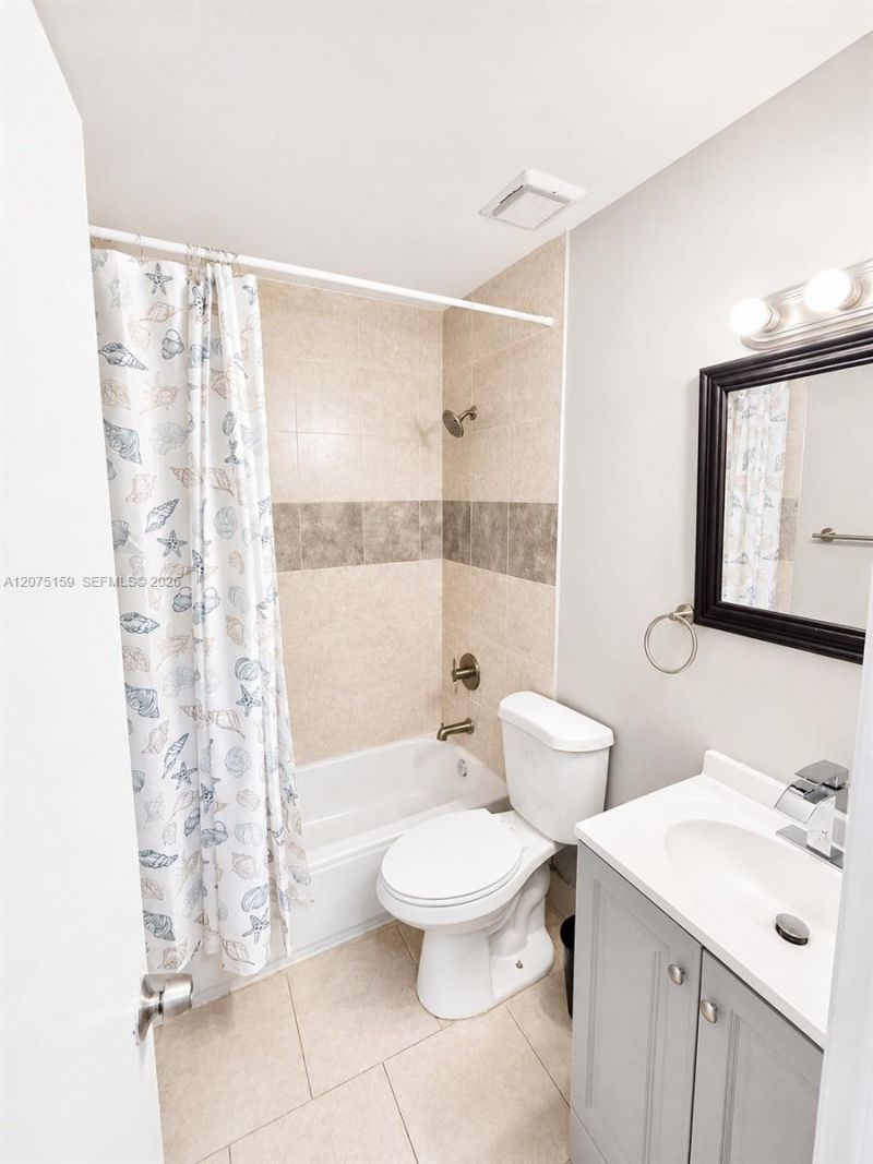 20600 SW 118th Pl , Miami, FL 33177 Photo