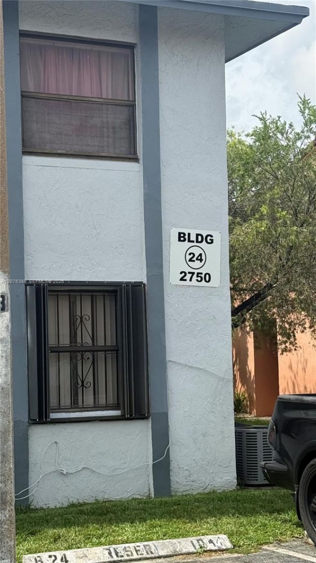 2750 W 63rd Pl, Unit 12-24, Hialeah, FL 33016 Photo