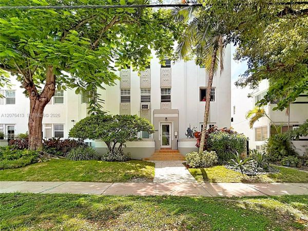 2463 Pine Tree Dr , Unit 3, Miami Beach, FL 33140