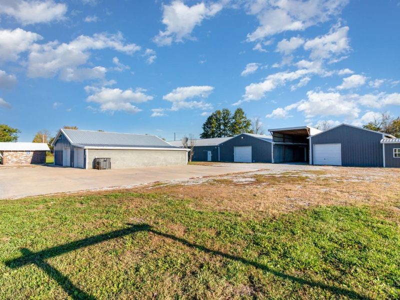 8285 Tri County Highway, Eagle Township, OH 45171 Photo 36