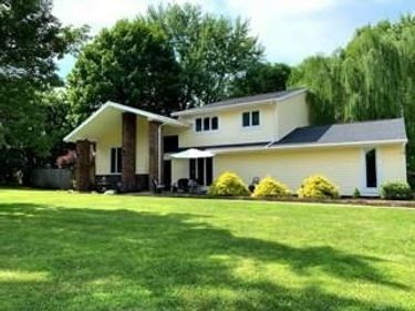 555 Briarwood Court, Troy, OH 45373