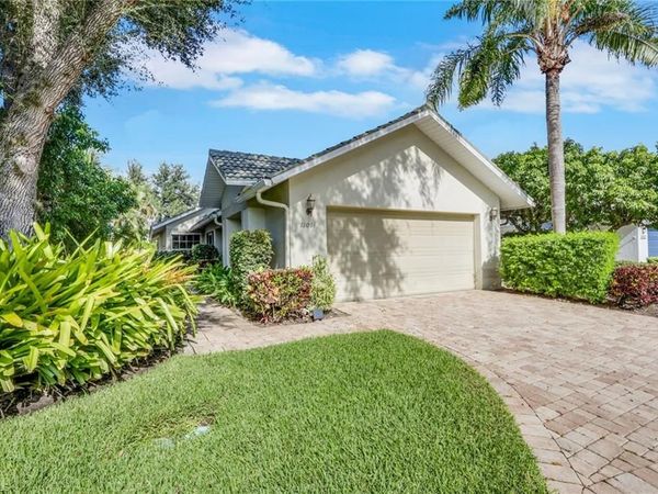 11011 Linnet LN , NAPLES, FL 34119