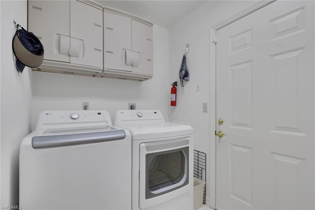 11011 Linnet Ln, Naples, FL 34119 Photo