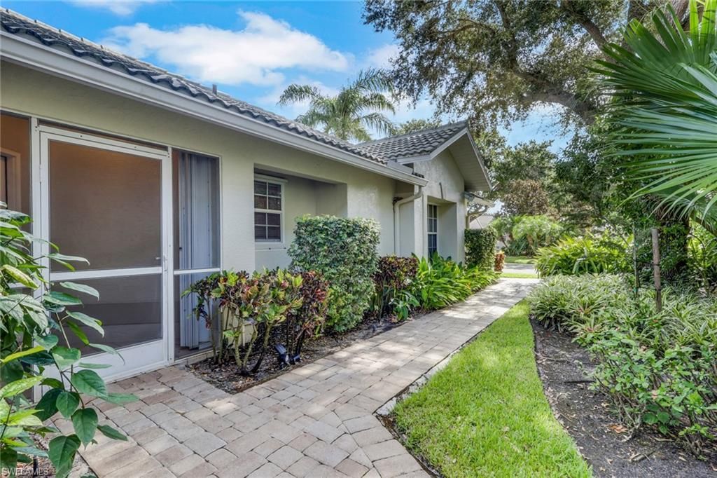 11011 Linnet Ln, Naples, FL 34119 Photo
