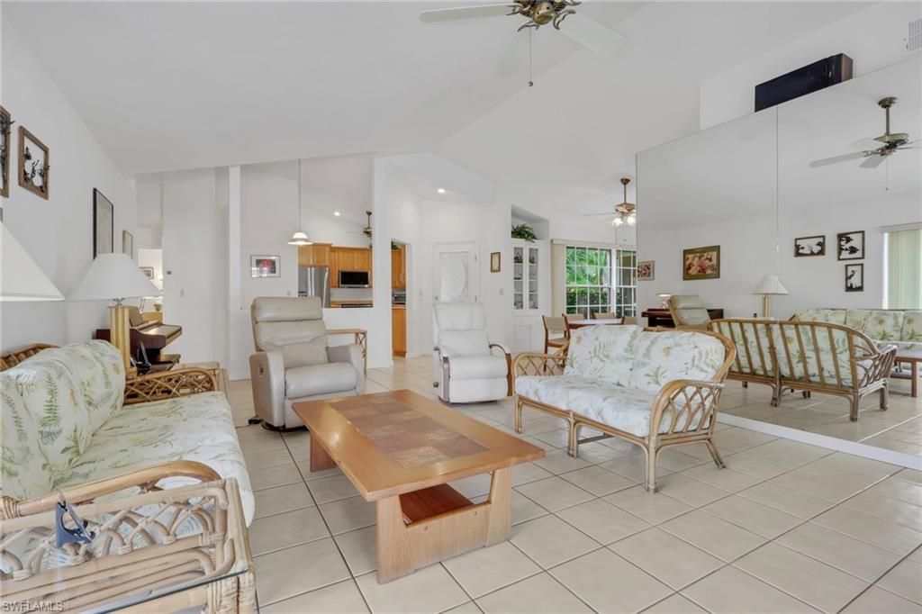 11011 Linnet Ln, Naples, FL 34119 Photo