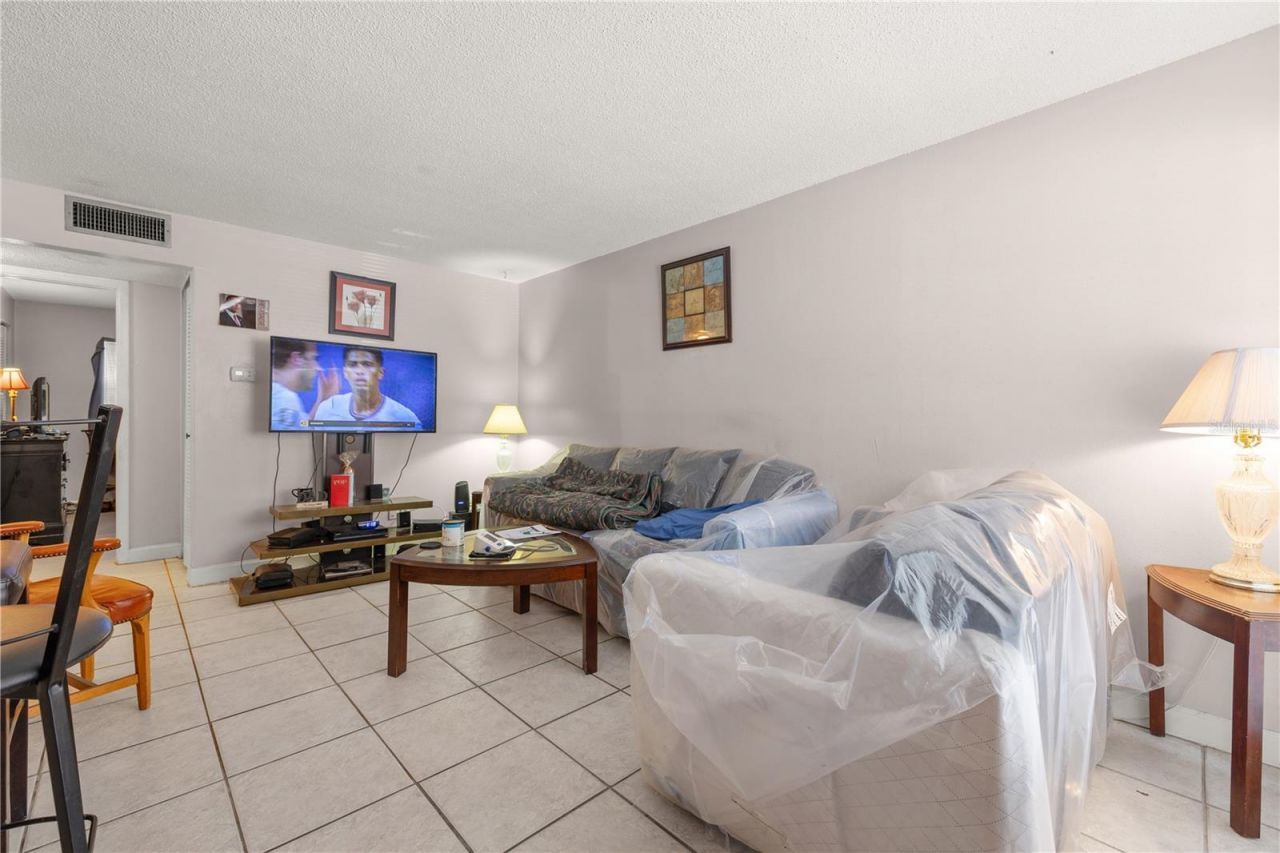 4200 37th Street S, Saint Petersburg, FL 33711 Photo