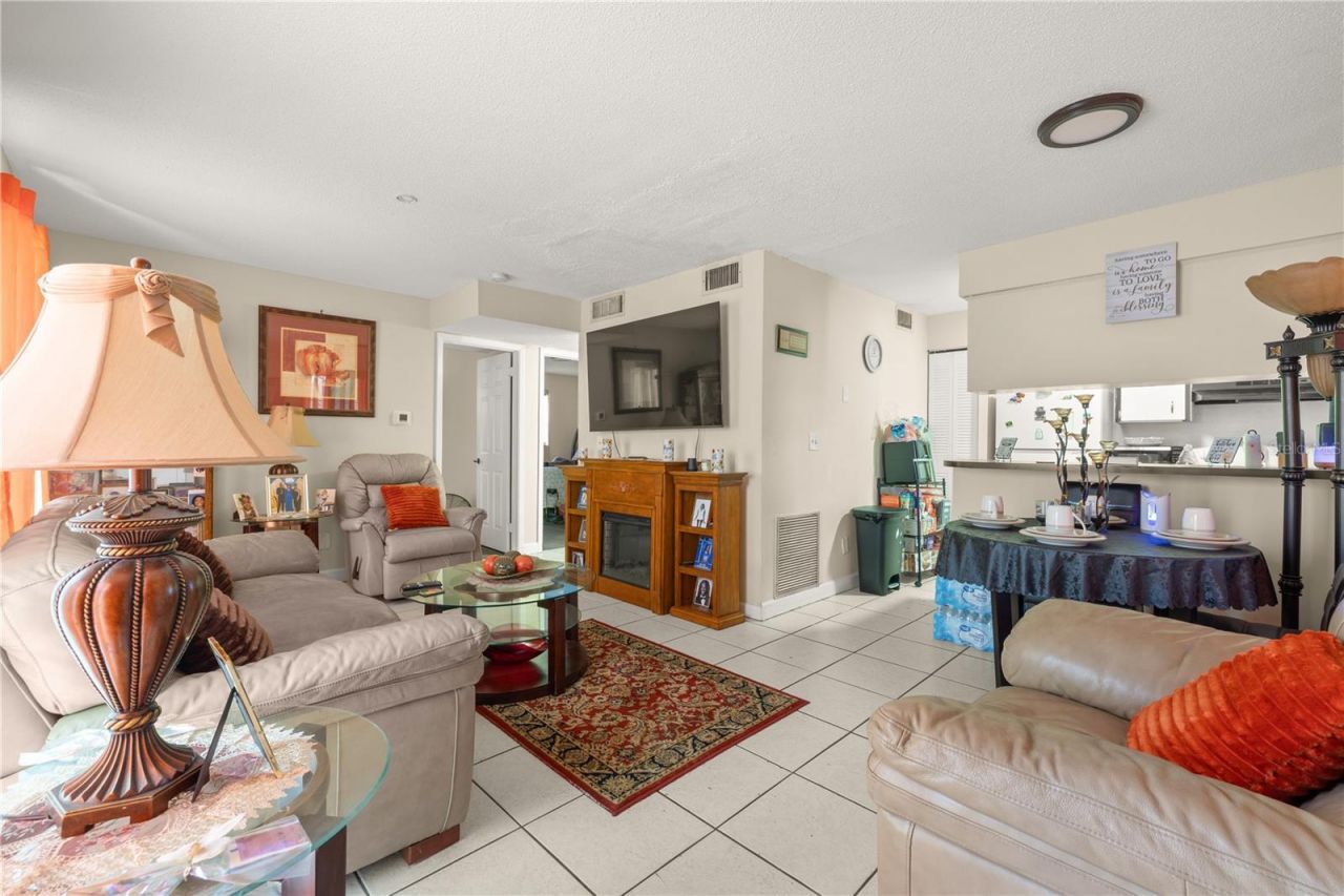 4200 37th Street S, Saint Petersburg, FL 33711 Photo
