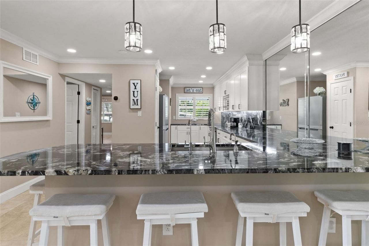 4660 Ocean Boulevard, Unit F1, Sarasota, FL 34242 Photo