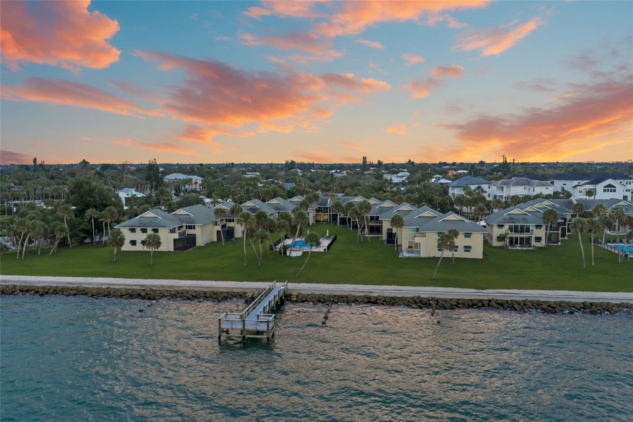 4660 Ocean Boulevard, Unit F1, Sarasota, FL 34242 Photo