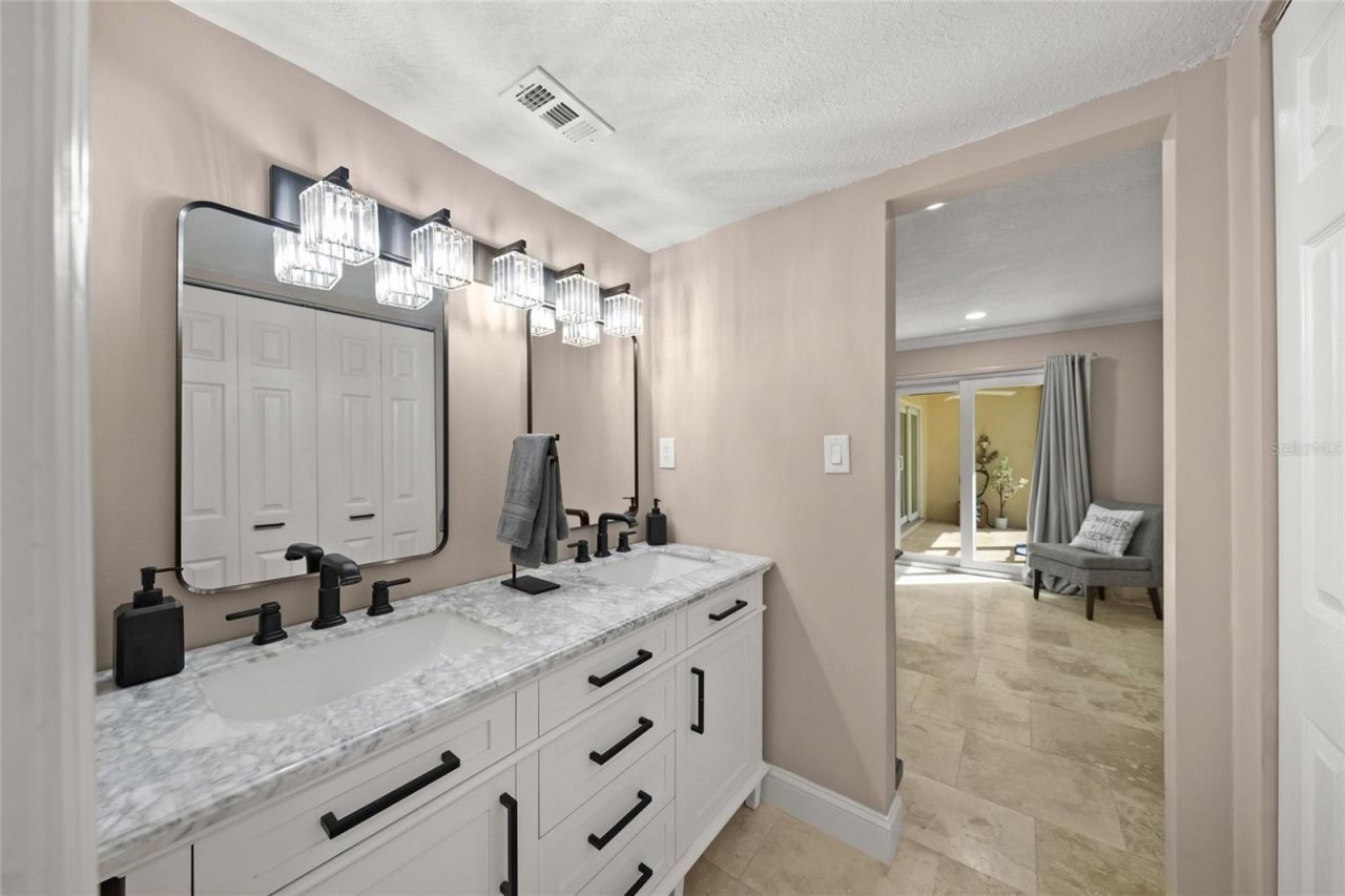 4660 Ocean Boulevard, Unit F1, Sarasota, FL 34242 Photo