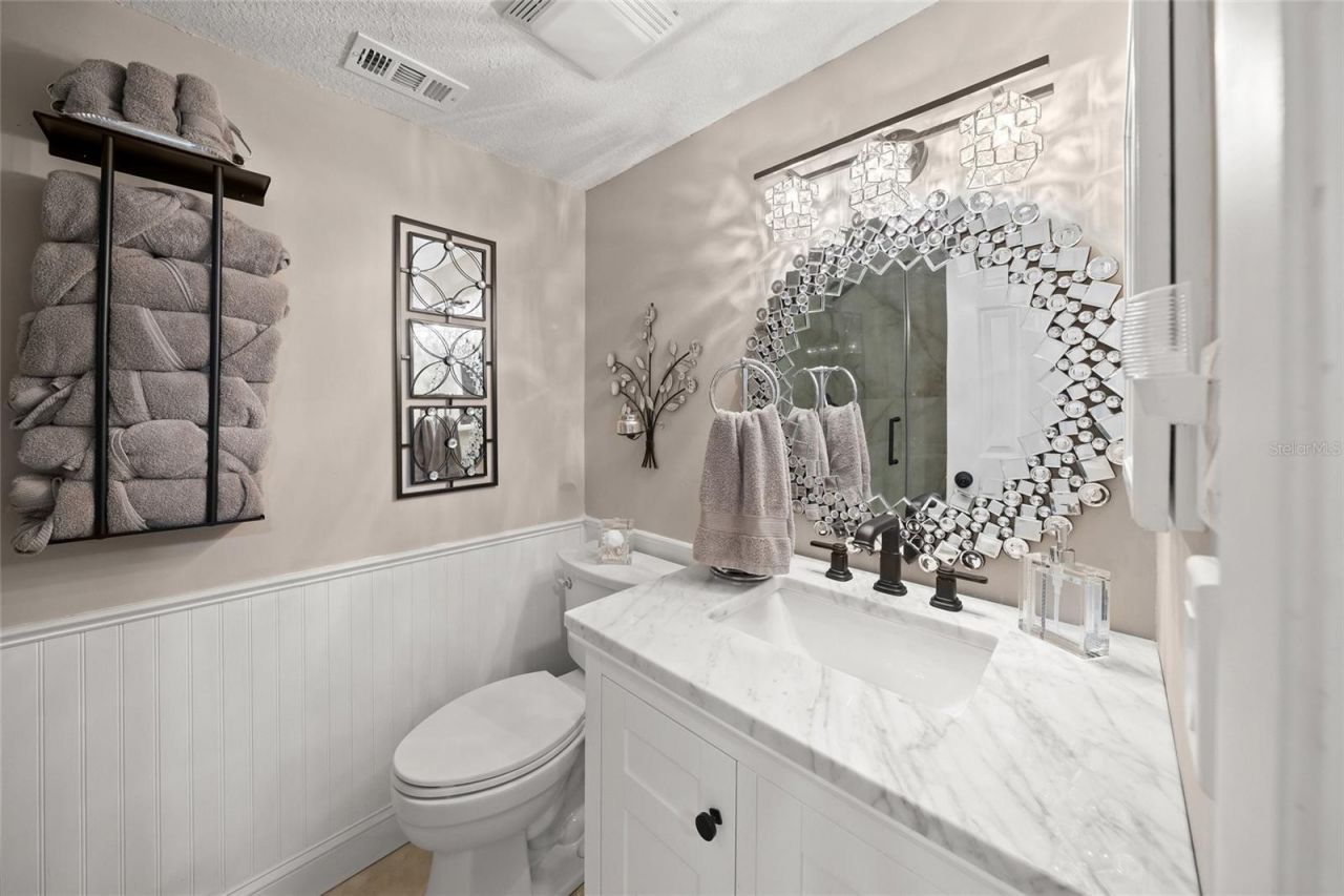 4660 Ocean Boulevard, Unit F1, Sarasota, FL 34242 Photo