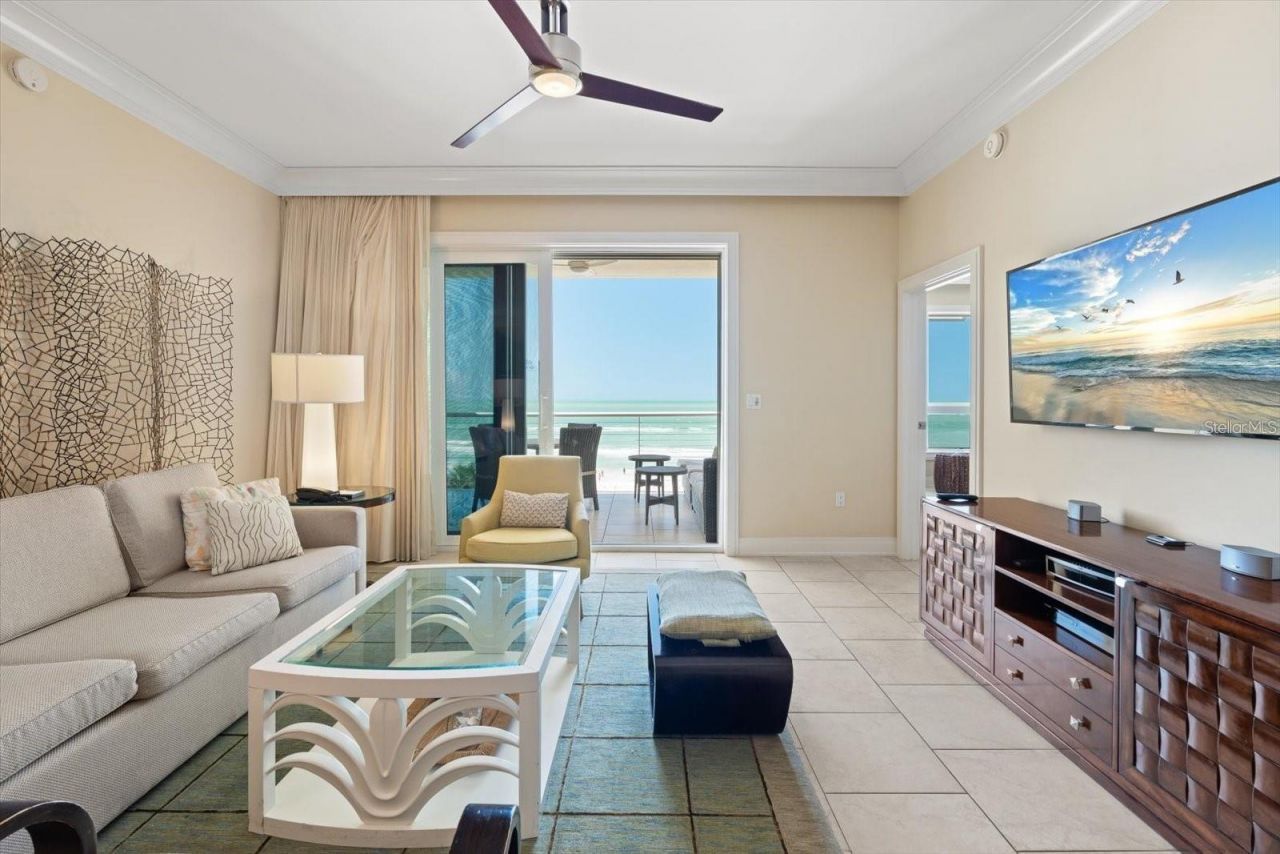 915 Seaside Dr, Unit 405, WEEKS, Sarasota, FL 34242 Photo