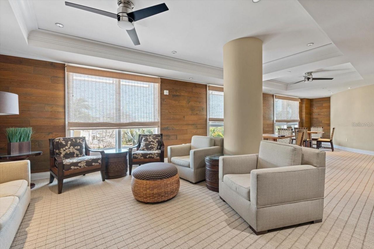 915 Seaside Dr, Unit 405, WEEKS, Sarasota, FL 34242 Photo