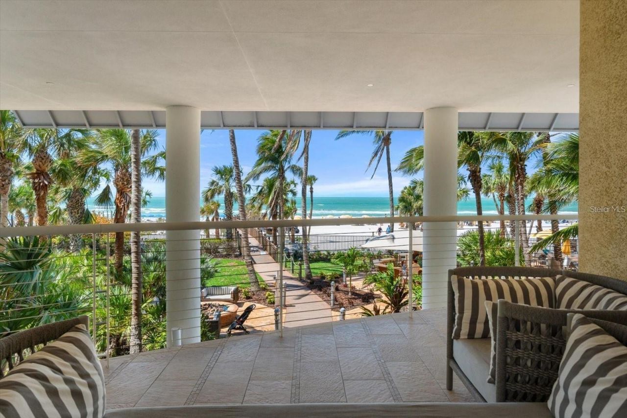 915 Seaside Dr, Unit 405, WEEKS, Sarasota, FL 34242 Photo