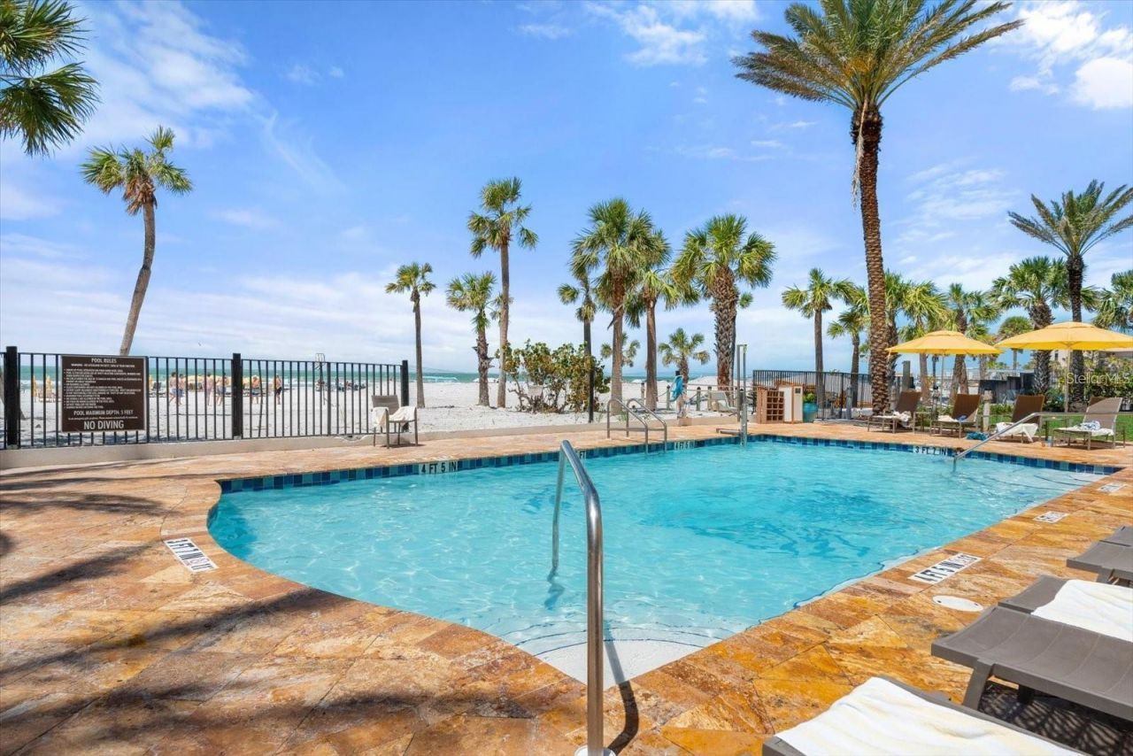 915 Seaside Dr, Unit 405, WEEKS, Sarasota, FL 34242 Photo