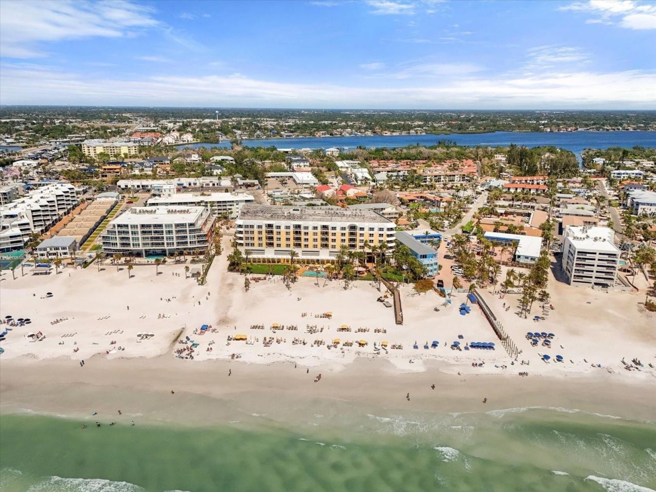 915 Seaside Dr, Unit 405, WEEKS, Sarasota, FL 34242 Photo