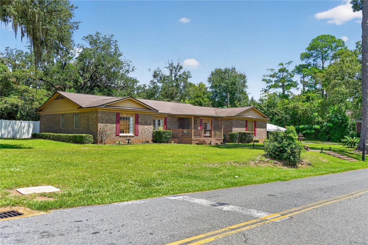 312 W Marion Street, Chattahoochee, FL 32324 Photo