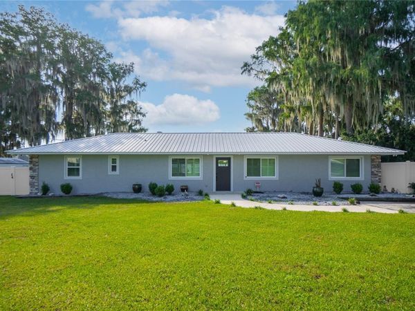 221 S HUNTING LODGE DRIVE , INVERNESS, FL 34453