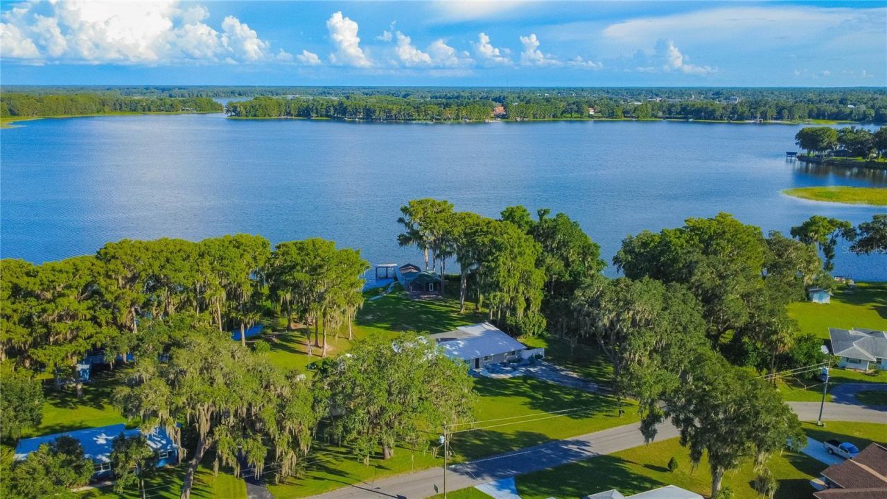 221 S Hunting Lodge Drive , Inverness, FL 34453 Photo