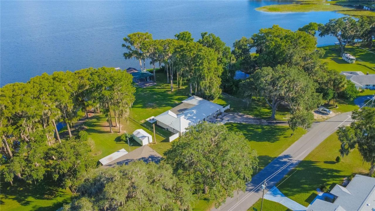 221 S Hunting Lodge Drive , Inverness, FL 34453 Photo