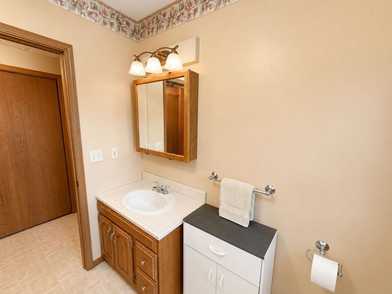 218 Harrison Street, Kenton, OH 43326 Photo 8