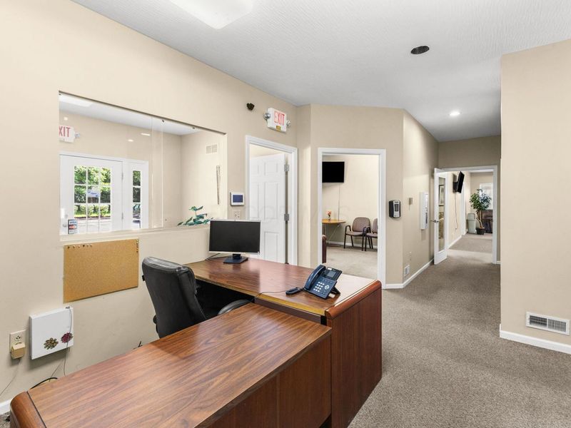 616 Office Parkway , Unit B, Westerville, OH 43082 Photo 11