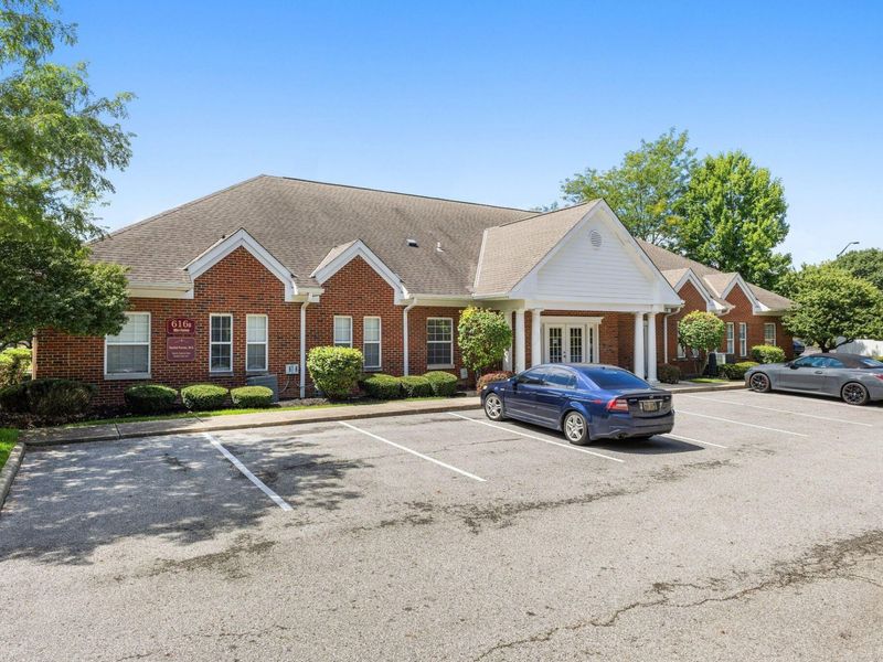 616 Office Parkway , Unit B, Westerville, OH 43082 Photo 3