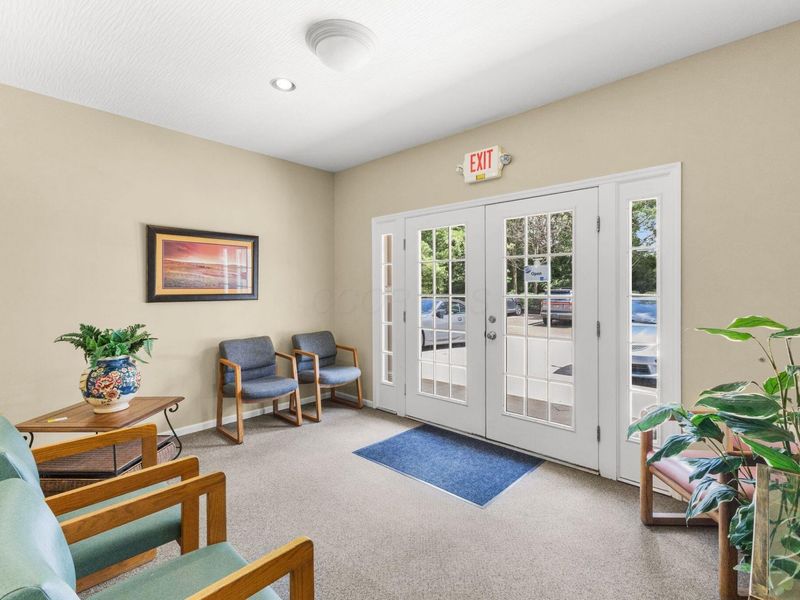 616 Office Parkway , Unit B, Westerville, OH 43082 Photo 6