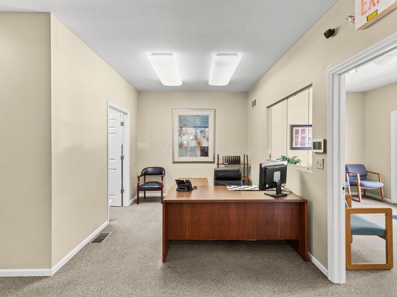 616 Office Parkway , Unit B, Westerville, OH 43082 Photo 9