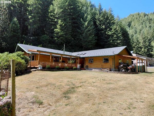 1860 OAR CREEK RD, Reedsport, OR 97467