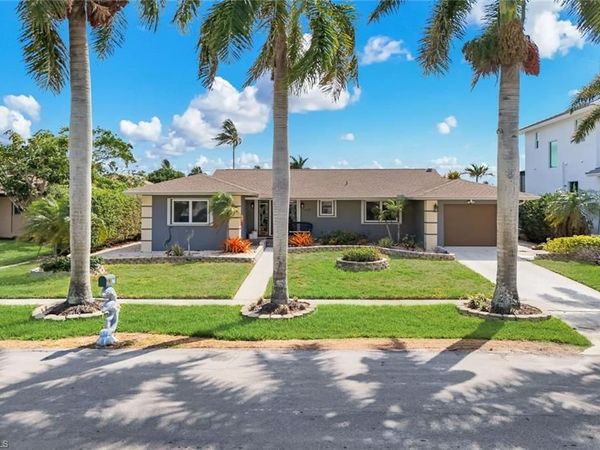 785 Willow CT , MARCO ISLAND, FL 34145