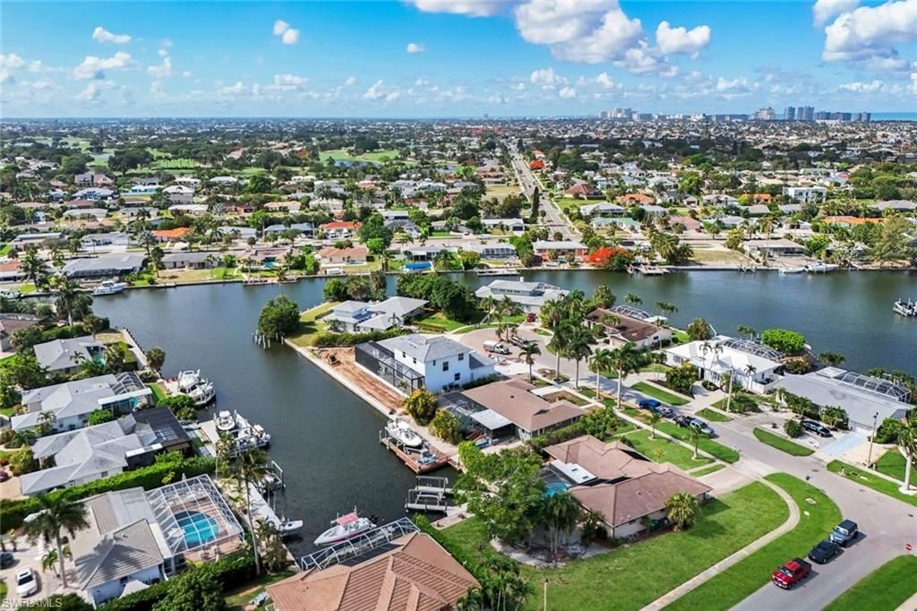 785 Willow Ct, Marco Island, FL 34145 Photo