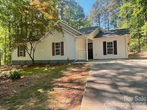 134 Mills Valley Drive , Mooresville, NC 28117