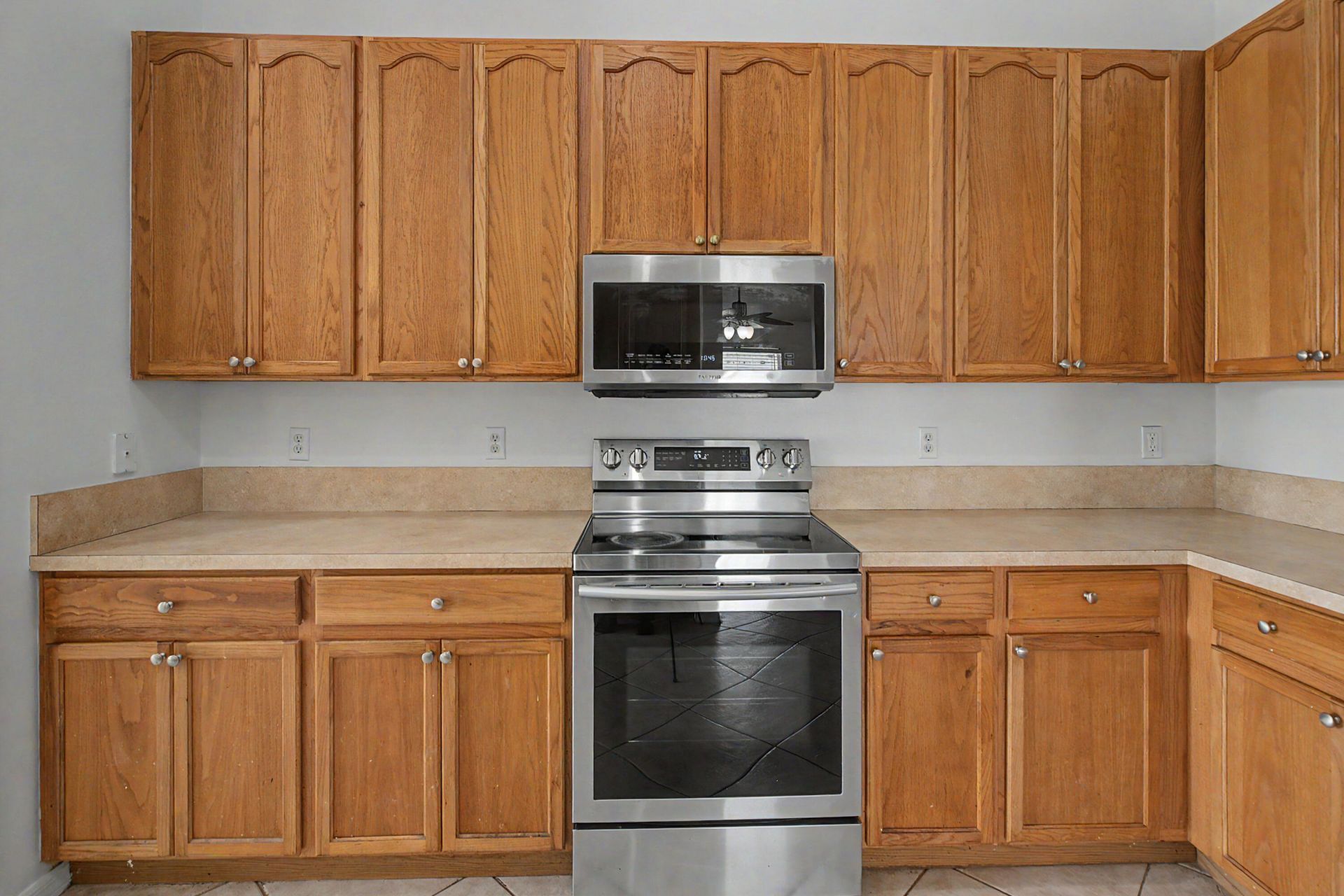 2585 SE Lakewood Street, Port Saint Lucie, FL 34952 Photo