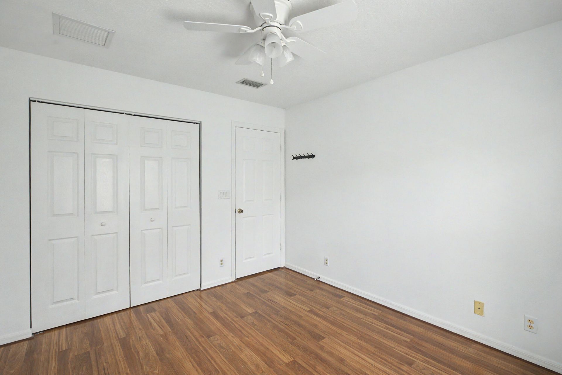 2585 SE Lakewood Street, Port Saint Lucie, FL 34952 Photo