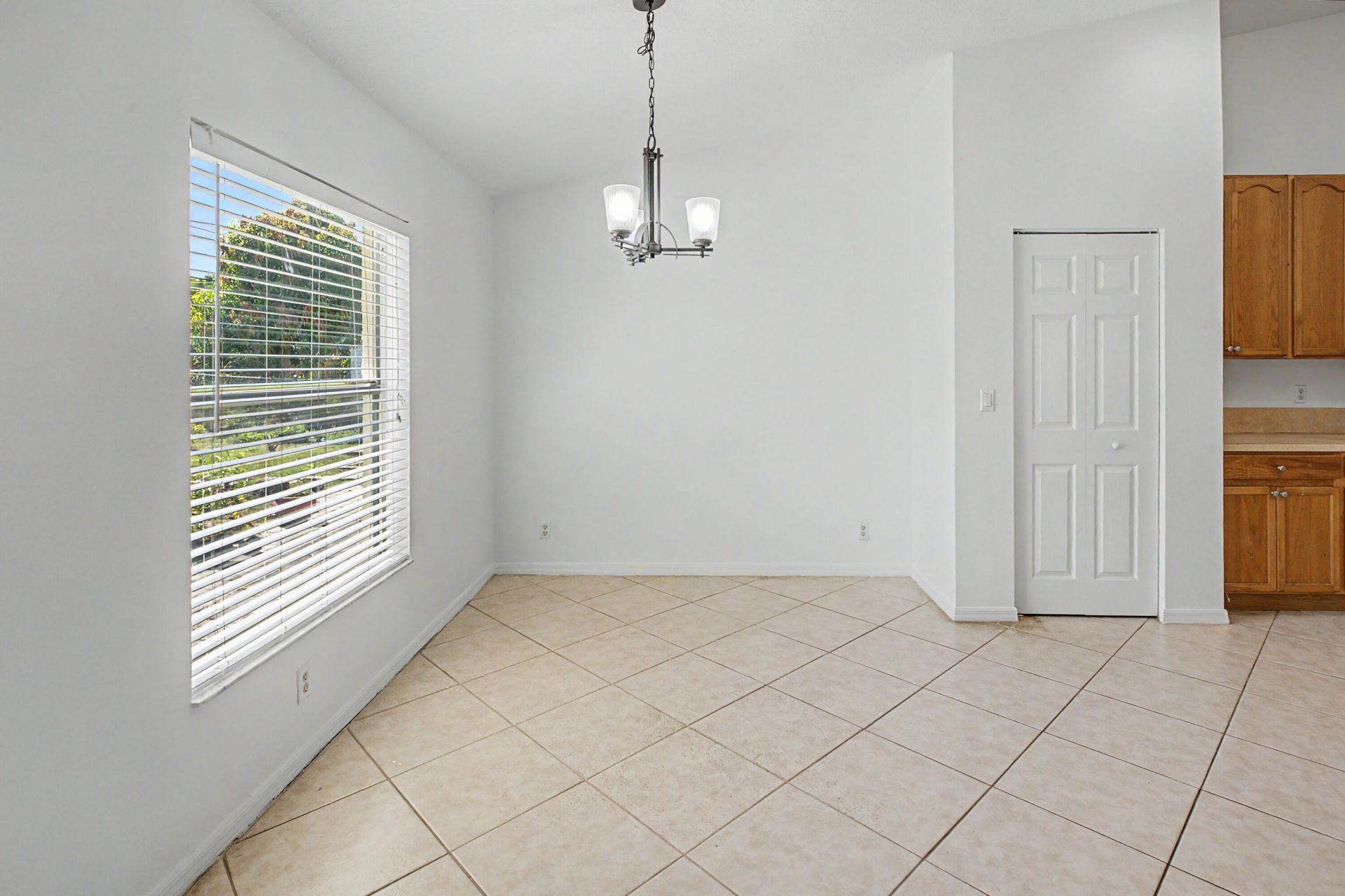 2585 SE Lakewood Street, Port Saint Lucie, FL 34952 Photo