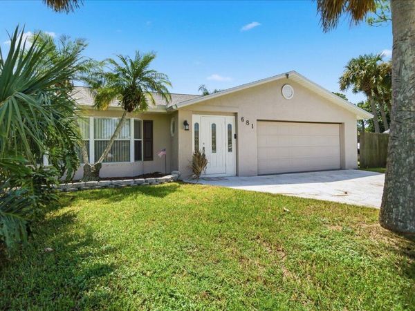 681 LAYPORT Drive, Sebastian, FL 32958